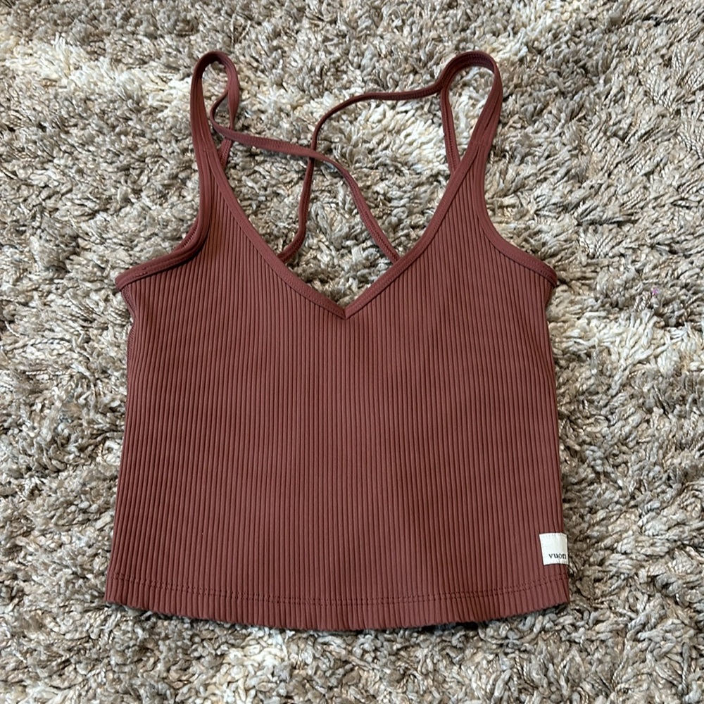 Vuori Rib Crop Tank - Picture 2 of 3